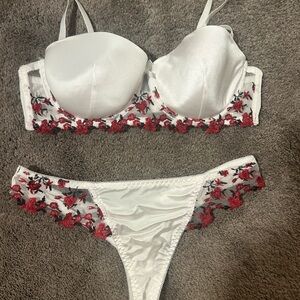 Elegant White and Red Floral Lace Panty